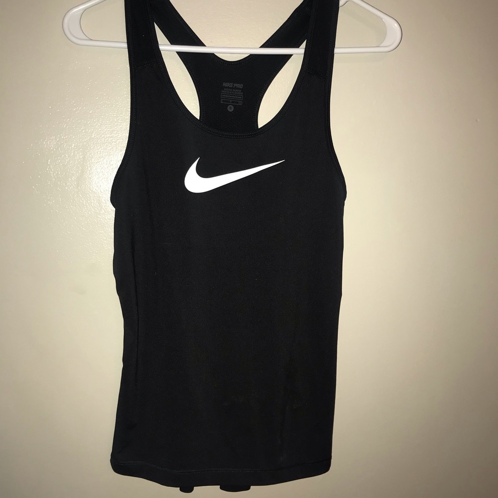 Women’s Small Nike Dri fit tank